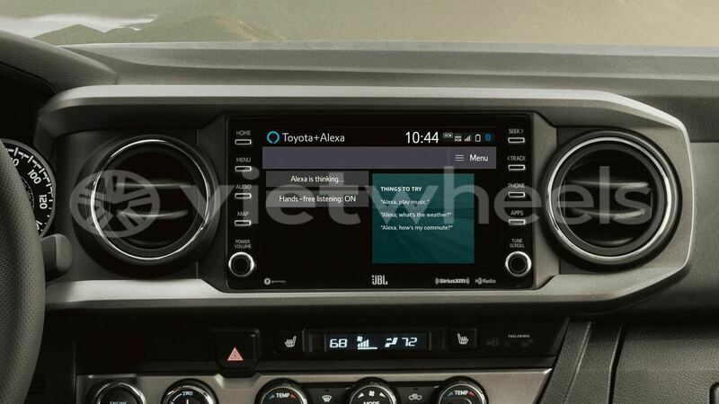 Big with watermark toyota 16 hanoi saigon 39590