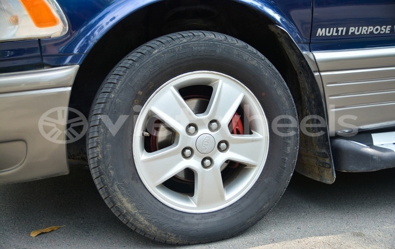Big with watermark toyota toyota previa hanoi saigon 39591