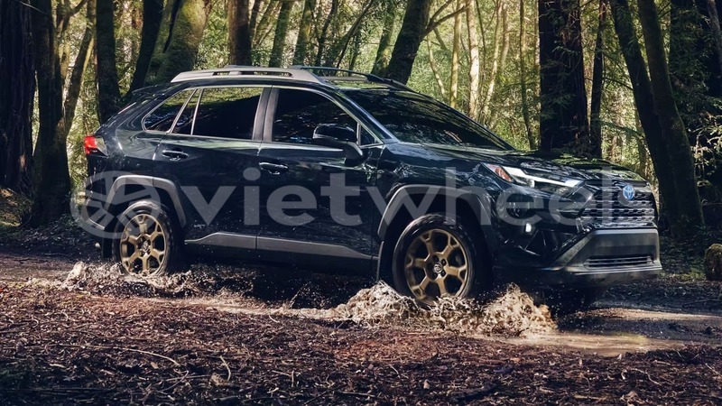 Big with watermark toyota rav 4 hanoi saigon 39592