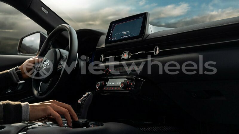 Big with watermark toyota 16 hanoi saigon 39593
