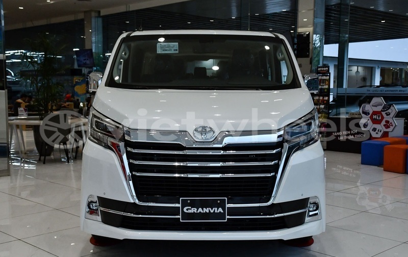 Big with watermark toyota 16 hanoi saigon 39594