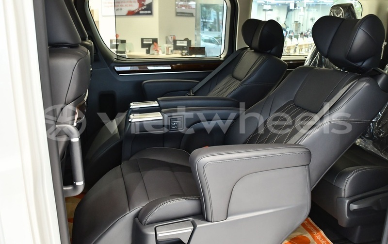 Big with watermark toyota 16 hanoi saigon 39594
