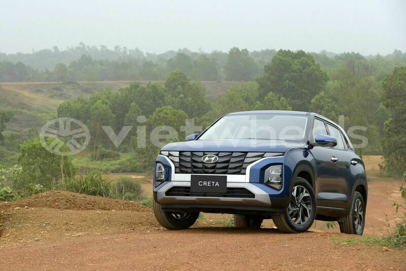 Big with watermark hyundai creta hanoi saigon 39598