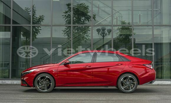 Mua Nhập khẩu Hyundai Elantra 1.6 AT Xe ô tô Mua Nhập khẩu Hyundai Elantra 1.6 AT Xe ô tô