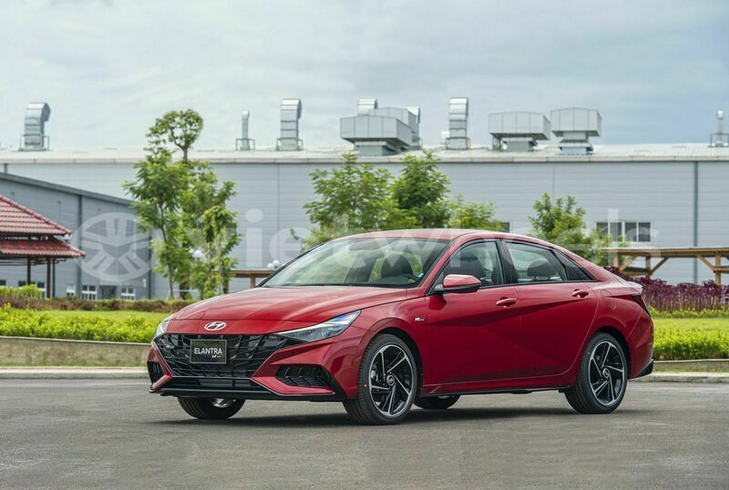 Big with watermark hyundai elantra 1 6 at hanoi saigon 39599