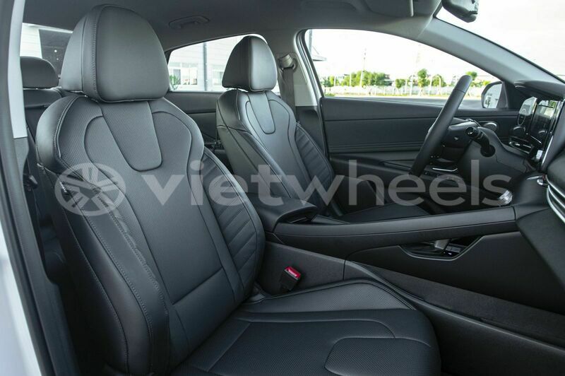 Big with watermark hyundai elantra 1 6 at hanoi saigon 39599