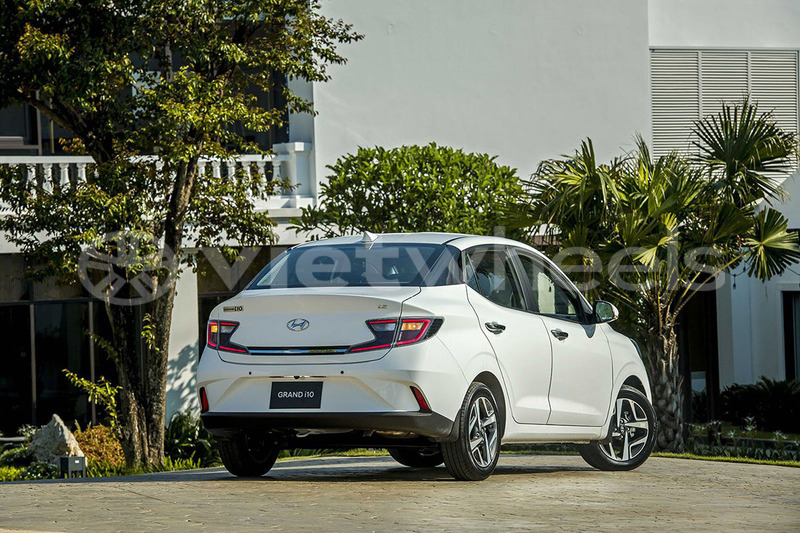 Big with watermark hyundai hyundai i10 hanoi saigon 39601