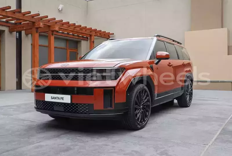 Big with watermark hyundai santa fe hanoi saigon 39610
