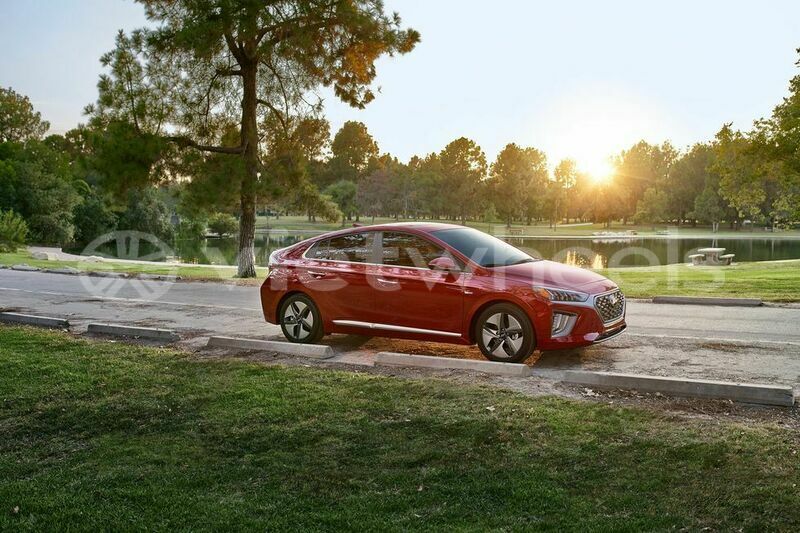 Big with watermark hyundai xe hyundai loai hanoi saigon 39611