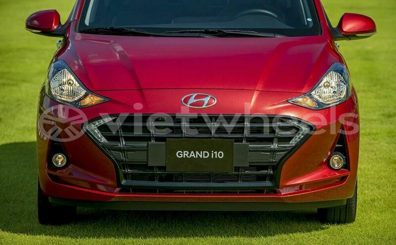 Big with watermark hyundai grand i10 1 2at hanoi saigon 39617