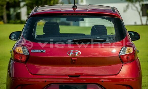 Mua Nhập khẩu Hyundai Grand i10 1.2AT Xe ô tô Mua Nhập khẩu Hyundai Grand i10 1.2AT Xe ô tô