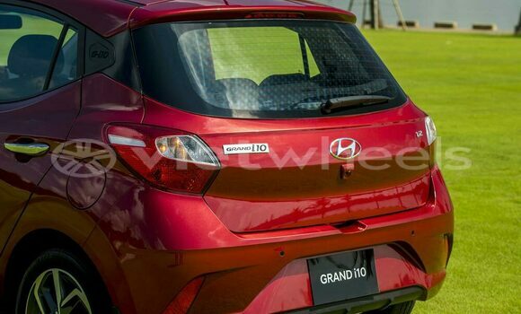 Mua Nhập khẩu Hyundai Grand i10 1.2AT Xe ô tô Mua Nhập khẩu Hyundai Grand i10 1.2AT Xe ô tô