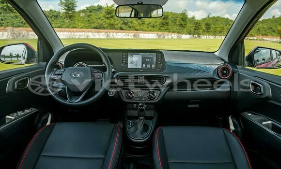 Mua Nhập khẩu Hyundai Grand i10 1.2AT Xe ô tô Mua Nhập khẩu Hyundai Grand i10 1.2AT Xe ô tô