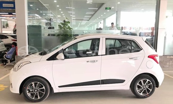 Mua Nhập khẩu Hyundai Grand i10 1.2 MT Xe ô tô