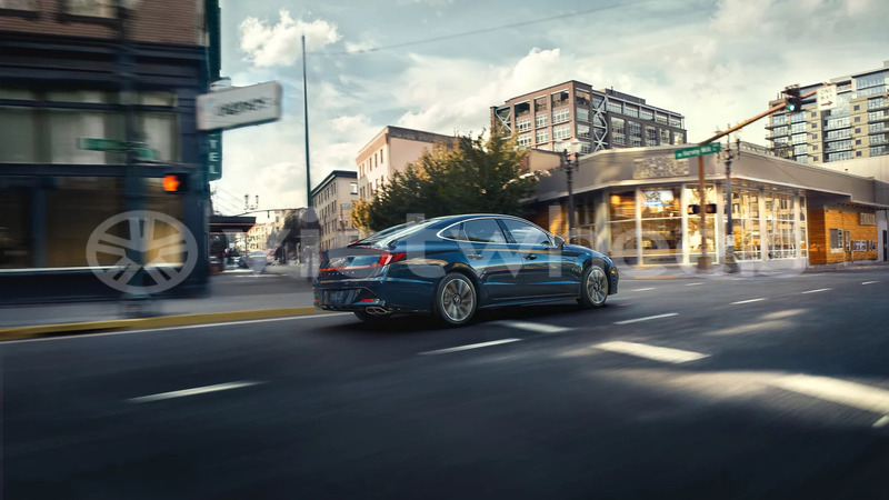 Big with watermark hyundai sonata hanoi saigon 39619