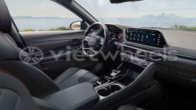 Big with watermark hyundai sonata hanoi saigon 39619