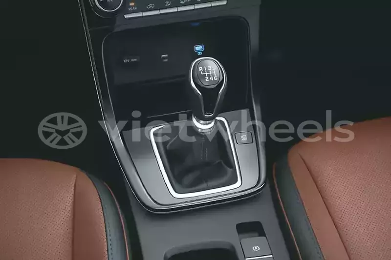Big with watermark hyundai xe hyundai loai hanoi saigon 39621