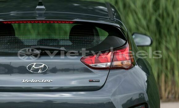 Mua Nhập khẩu Hyundai VELOSTER Xe ô tô Mua Nhập khẩu Hyundai VELOSTER Xe ô tô