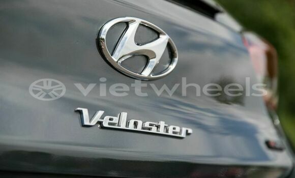 Mua Nhập khẩu Hyundai VELOSTER Xe ô tô Mua Nhập khẩu Hyundai VELOSTER Xe ô tô