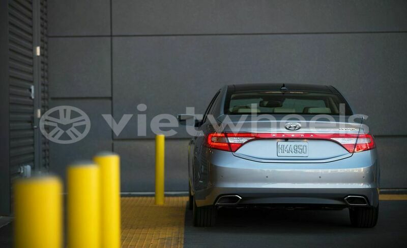 Big with watermark hyundai xe hyundai loai hanoi saigon 39626