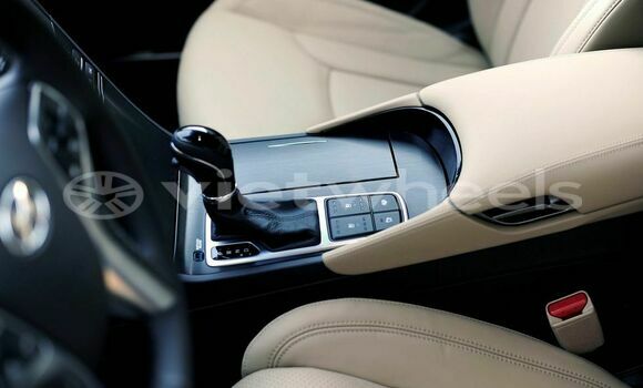 Mua Nhập khẩu Hyundai Xe Hyundai loại Xe ô tô Mua Nhập khẩu Hyundai Xe Hyundai loại Xe ô tô
