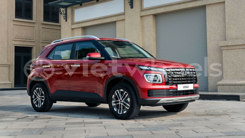 Big with watermark hyundai venue hanoi saigon 39677
