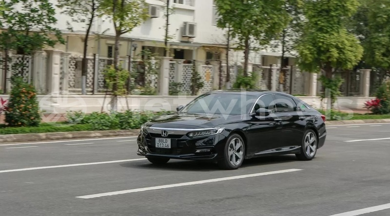 Big with watermark honda accord hanoi saigon 39695