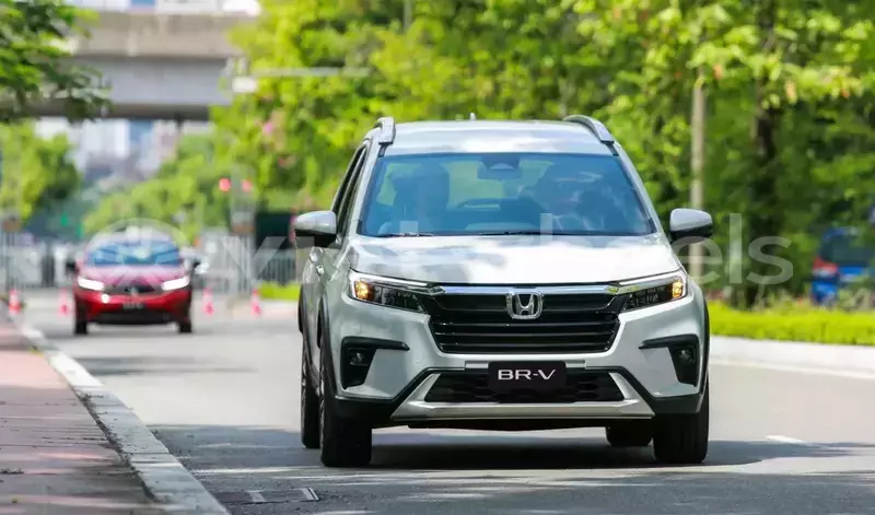 Big with watermark honda br v hanoi saigon 39703