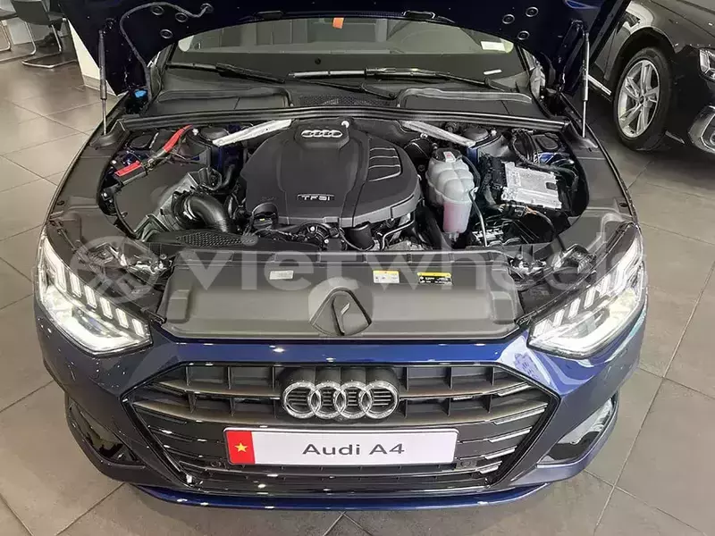 Big with watermark audi a4 sedan hanoi saigon 44606