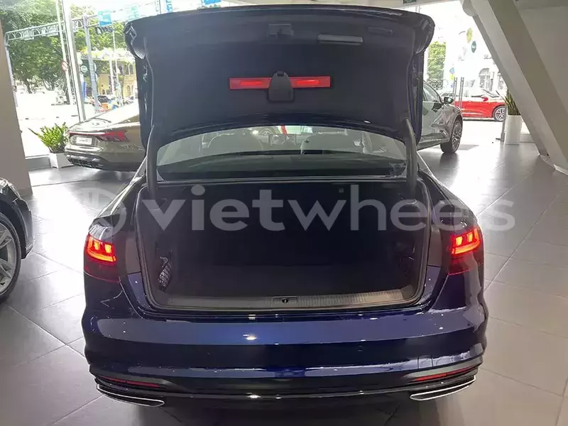 Big with watermark audi a4 sedan hanoi saigon 44606