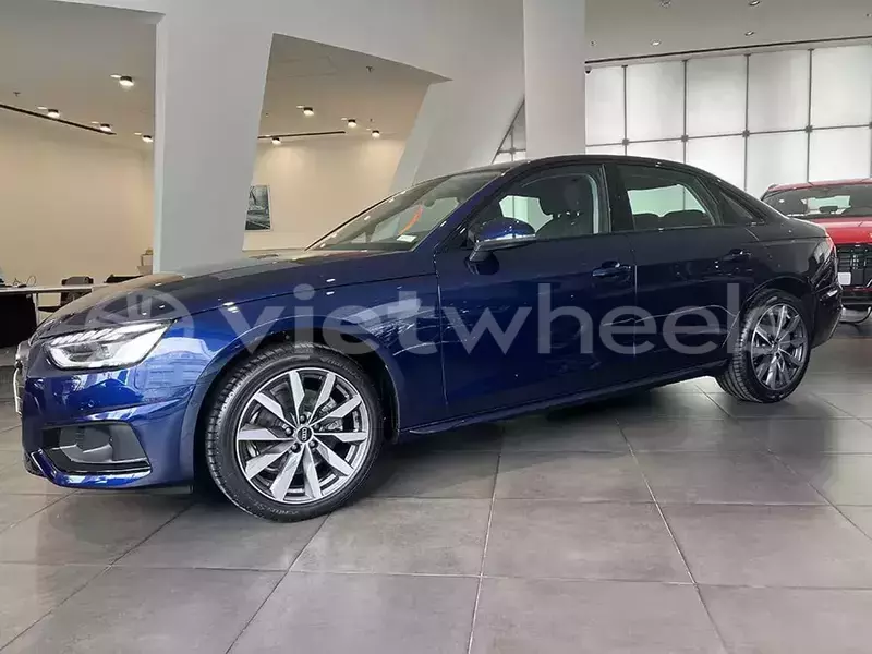 Big with watermark audi a4 sedan hanoi saigon 44606
