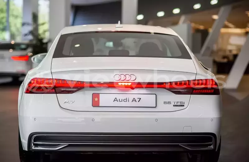 Big with watermark audi a7 sportback hanoi saigon 44827