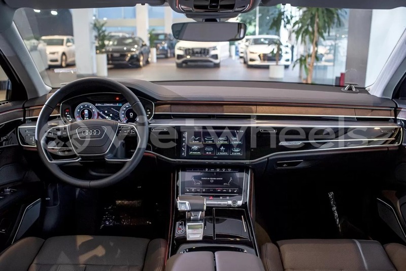 Big with watermark audi a8 hanoi saigon 46063
