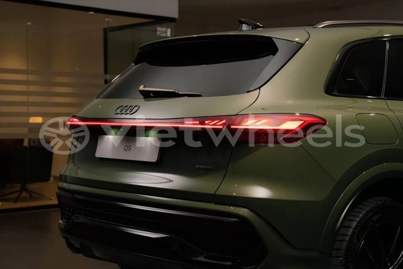 Big with watermark audi q5 hanoi saigon 46068