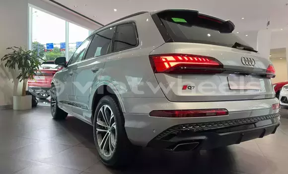Buy Import Audi Q7 Car Buy Import Audi Q7 Car