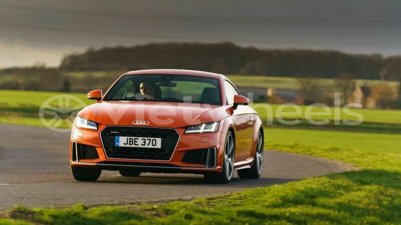 Big with watermark audi tt hanoi saigon 46088