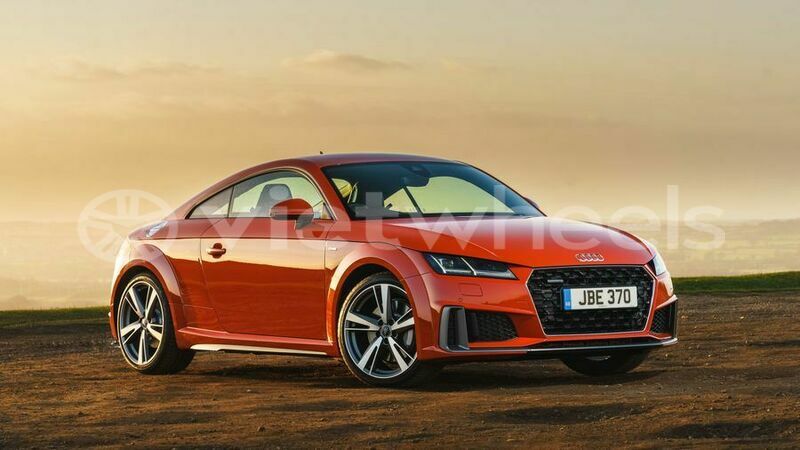 Big with watermark audi tt hanoi saigon 46088