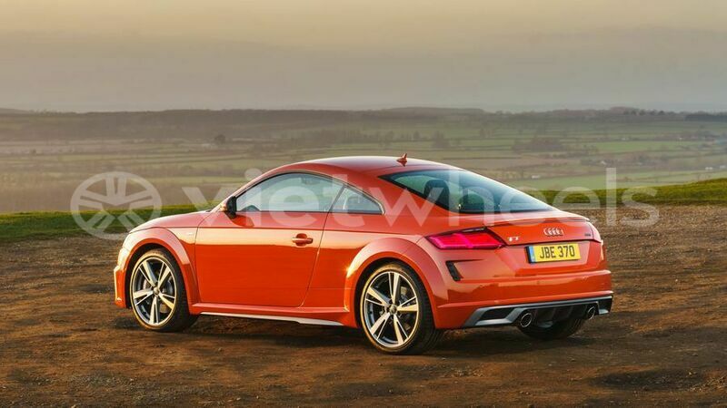 Big with watermark audi tt hanoi saigon 46088