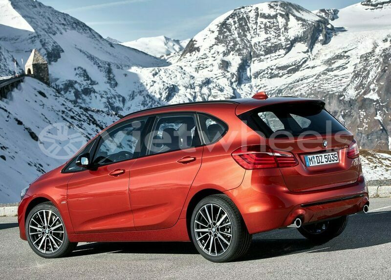 Big with watermark bmw 218i hanoi saigon 46090