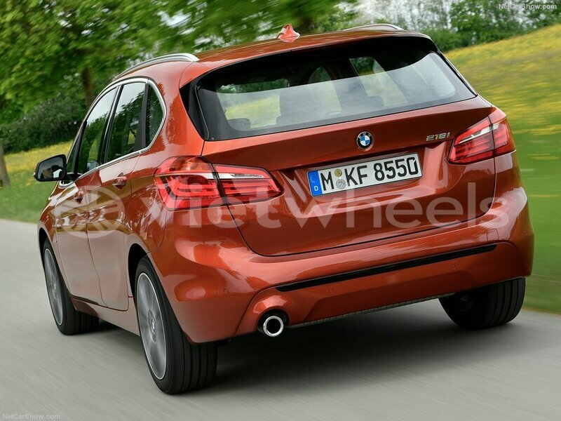 Big with watermark bmw 218i hanoi saigon 46090