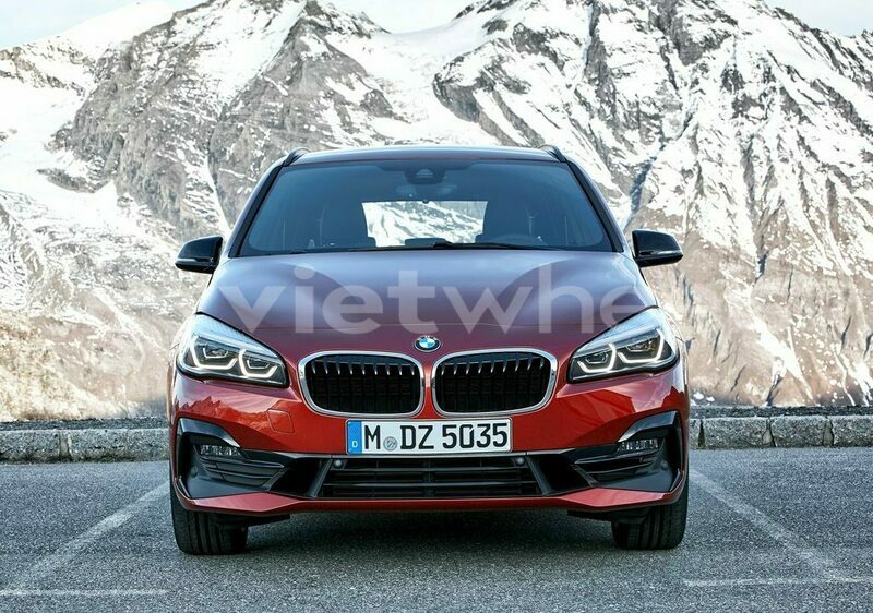 Big with watermark bmw 218i hanoi saigon 46090
