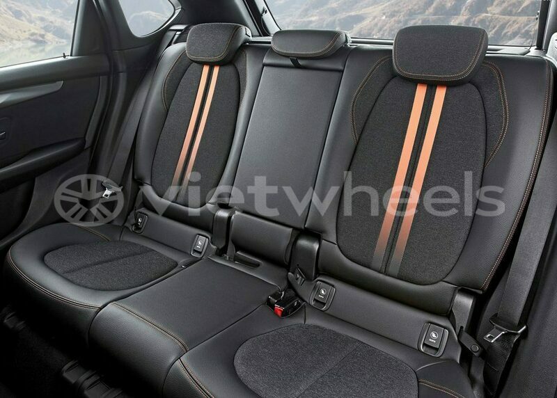 Big with watermark bmw 218i hanoi saigon 46090