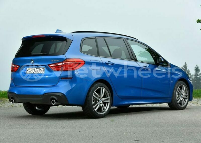 Big with watermark bmw 218i hanoi saigon 46110