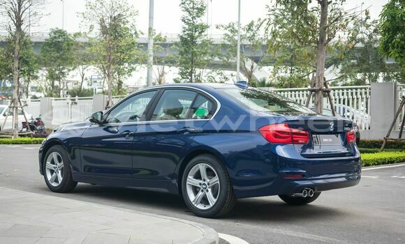 Mua Nhập khẩu BMW 320i Xe ô tô Mua Nhập khẩu BMW 320i Xe ô tô