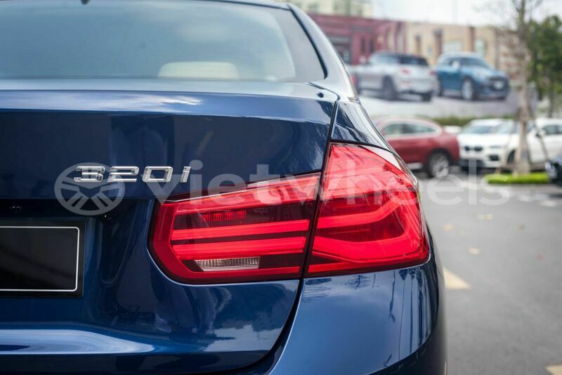 Big with watermark bmw 320i hanoi saigon 46113