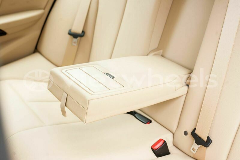 Big with watermark bmw 320i hanoi saigon 46113