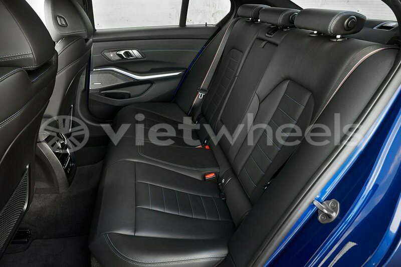 Big with watermark bmw 328i hanoi saigon 46114