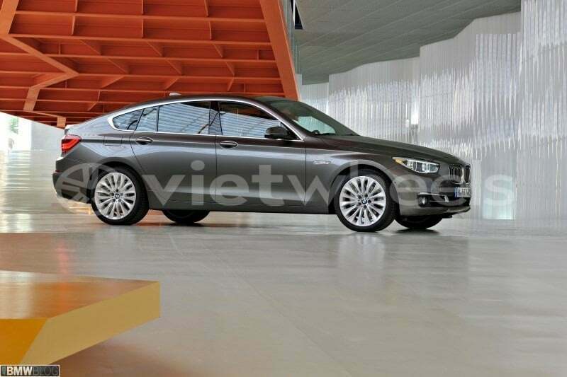 Big with watermark bmw 5 series hanoi saigon 46122