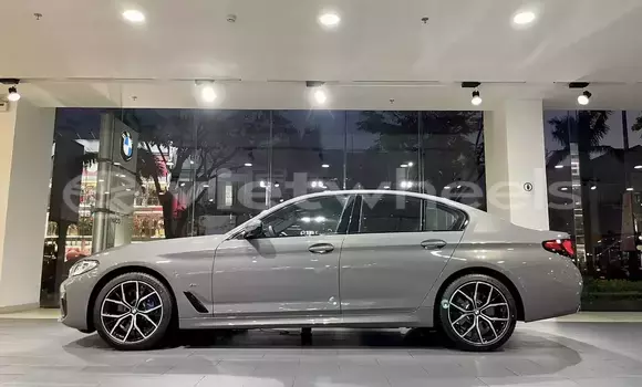 Mua Nhập khẩu BMW 5 series Xe ô tô Mua Nhập khẩu BMW 5 series Xe ô tô