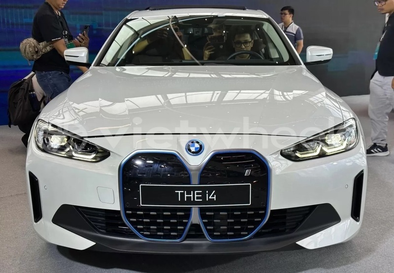 Big with watermark bmw other bmws hanoi saigon 46130
